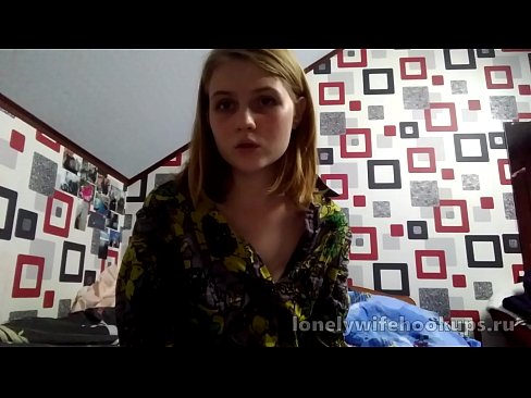 ❤️ Nwa akwụkwọ na-acha odo odo si Rọshịa na-enwe mmasị na nnukwu dicks. na anyị%ig.pornovore.ru